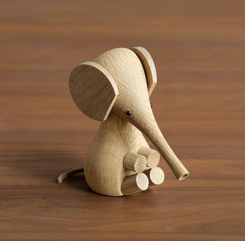 Statue éléphant en bois style scandinave 12 cm