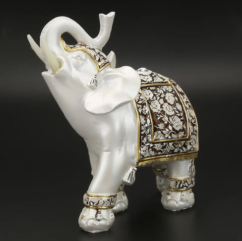 Statue éléphant blanc en porcelaine 14 cm