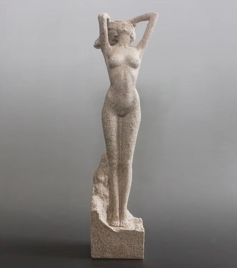 Statue femme nue en grès 32 cm