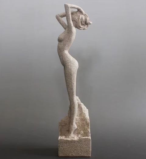 Statue femme nue en grès 32 cm