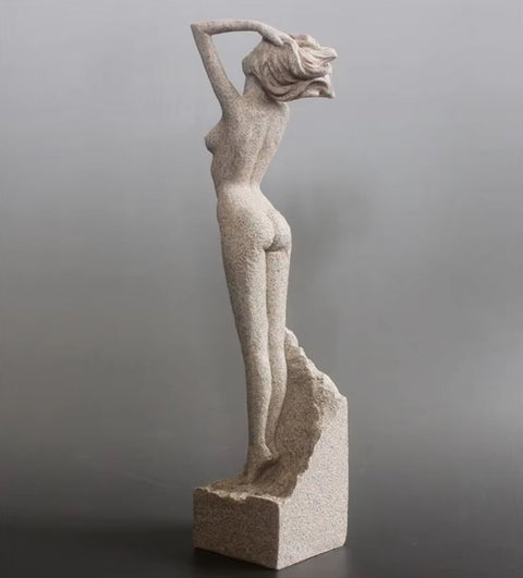 Statue femme nue en grès 32 cm