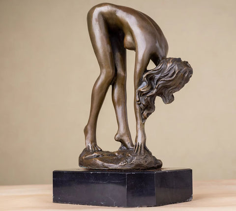 Statue en bronze femme nue 19 cm