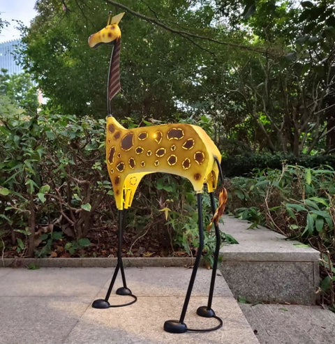 Sculpture girafe design en métal pour extérieur 92 cm