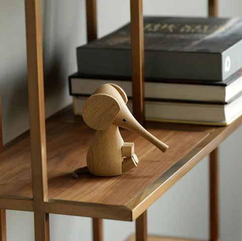 Statue éléphant en bois style scandinave 12 cm