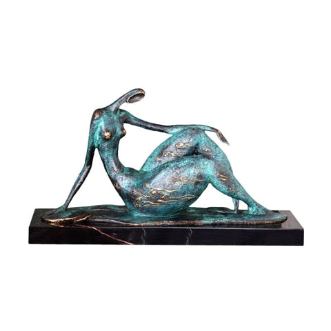 statue en bronze femme