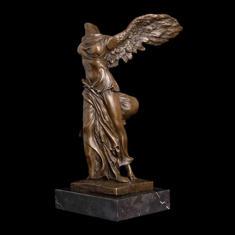 statue bronze victoire de samothrace